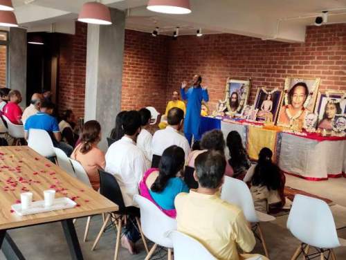 Discourse on How to be a better person and a positive influence by Br. Jemal & Nayaswami Devarshi – 15th Dec 2019